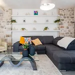 Villa Domus Sicilia - Charming Living