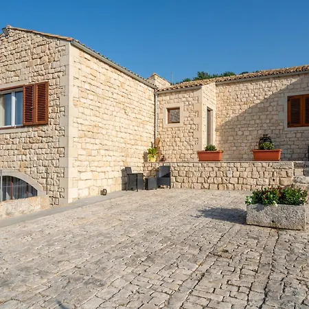 Domus Sicilia - Charming Living Modica