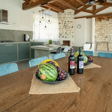 וילה Domus Sicilia - Charming Living מודיקה