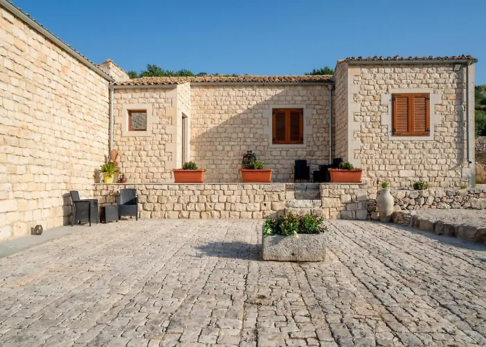 Villa Domus Sicilia - Charming Living Modica